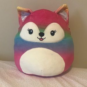 Xenia 8” squishmallow